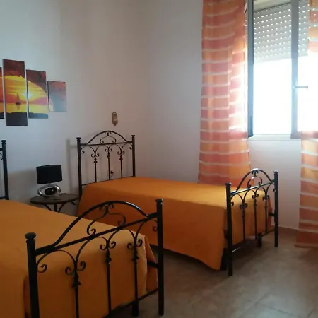 Casa Vacanza Gioia * Torre Lapillo
